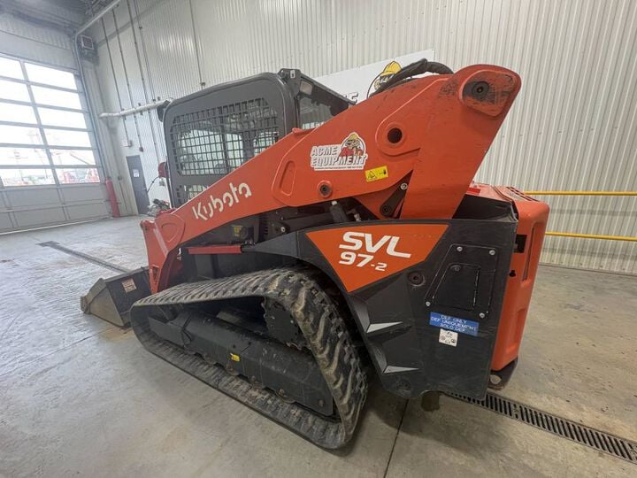 Kubota SVL97-2HFC 96.4HP Compact Track Loader Used 2024, large image number 6