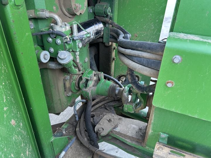 John Deere 8760 300HP 4WD Articulated Tractor Used 1988, large image number 6