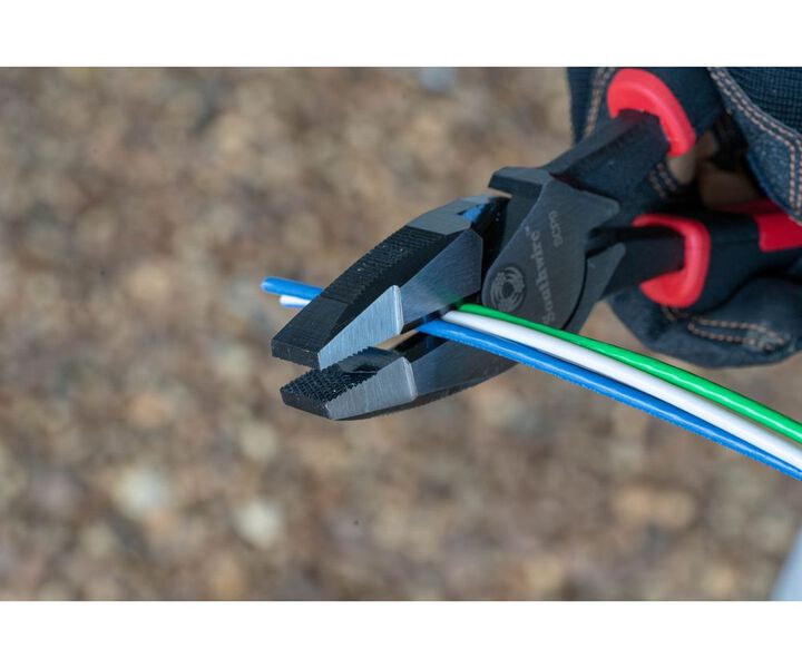 Southwire 9 Inch Forged Steel High Leverage Side Cutting Plier, large image number 4