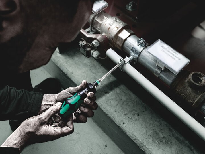 Wera Tools 826 T Kraftform Turbo Bit-Holding Screwdriver Handle with Chuck, large image number 1
