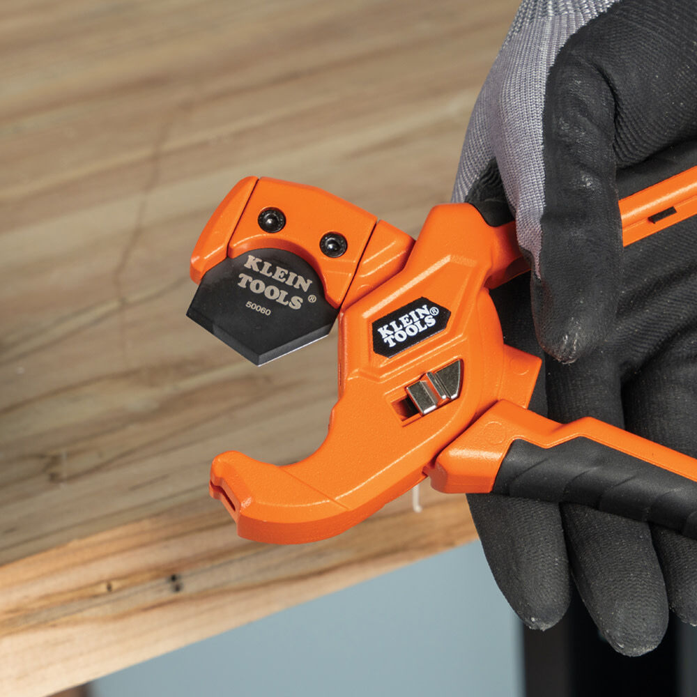 Klein Tools 1-Inch PEX Pipe and Tubing Cutter, large image number 6