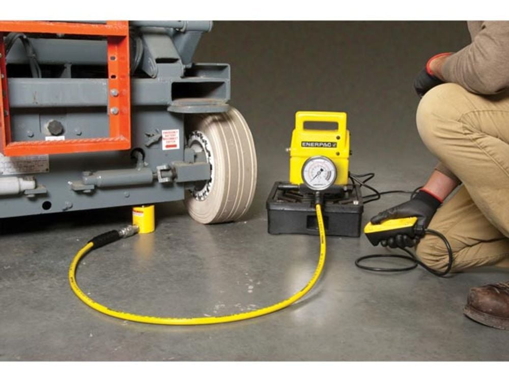 Enerpac PUJ1201B 115V Electric Hydraulic Pump, large image number 2