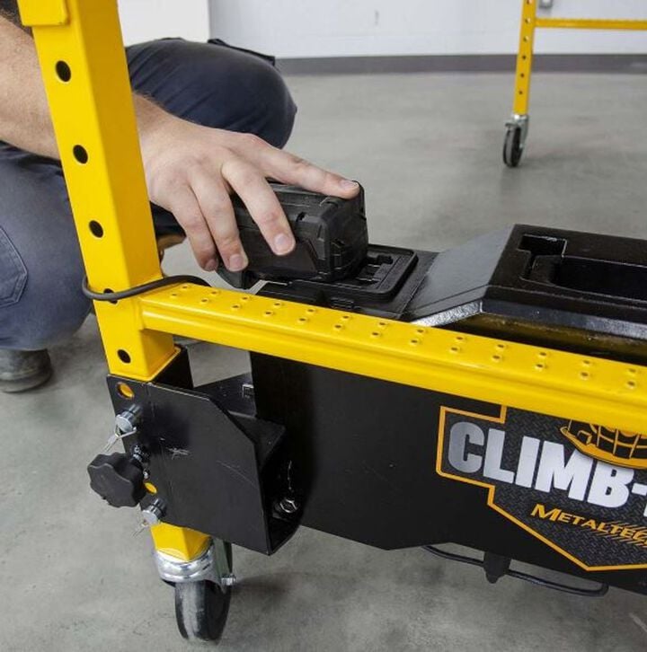 Metaltech Climb-N-Go Motorized System for Baker Type Scaffolds, large image number 2