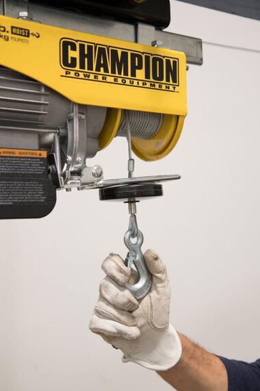 Champion Power Equipment 440/880-Lb Automatic Electric Hoist with Remote Control, large image number 2