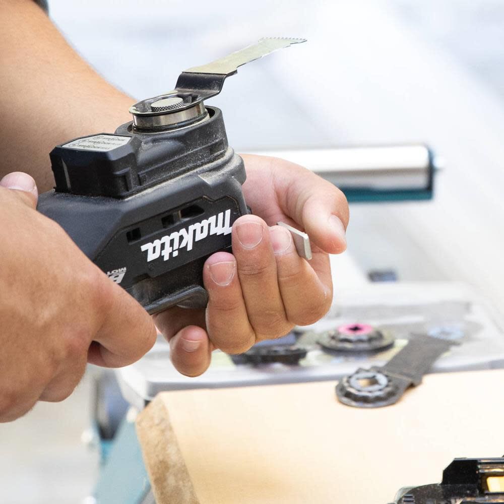 Makita battery 2025 tool kit