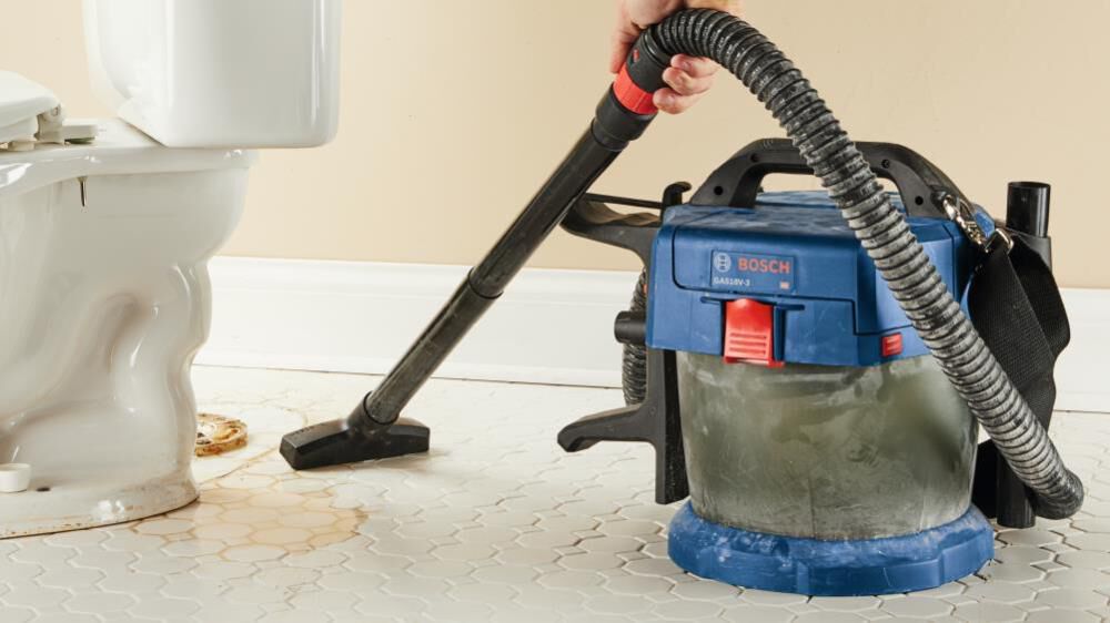 Bosch Promotional 18 V 2.6-Gallon Wet/Dry Vacuum Cleaner with HEPA Filter (Bare Tool), large image number 4