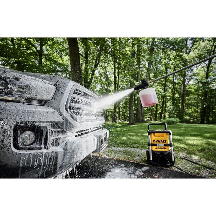 DEWALT 20V MAX 1600 PSI 1.2 GPM Battery Powered Cold Water Pressure Washer with 4 Spray Nozzles 12.0 Ah Kit, large image number 11