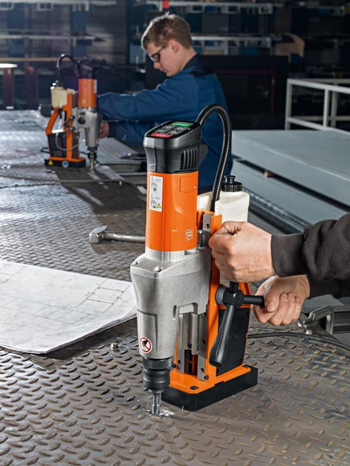 Fein JCM 200U SLUGGER Magnetic Annular Drill 2 in. Capacity, large image number 4