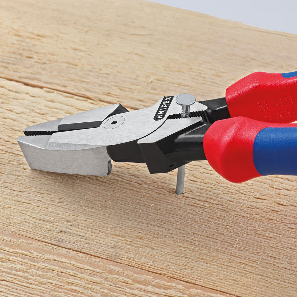 Knipex 9-1/2 Inch Linemans Pliers with Multi-Component Handle, large image number 5