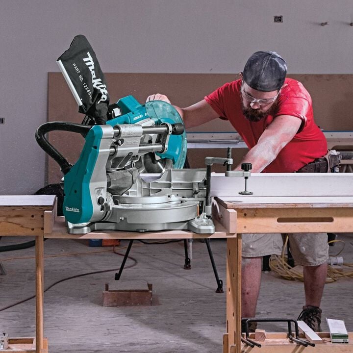 Makita 18V X2 (36V) LXT 10in Miter Saw with Laser Kit, large image number 11