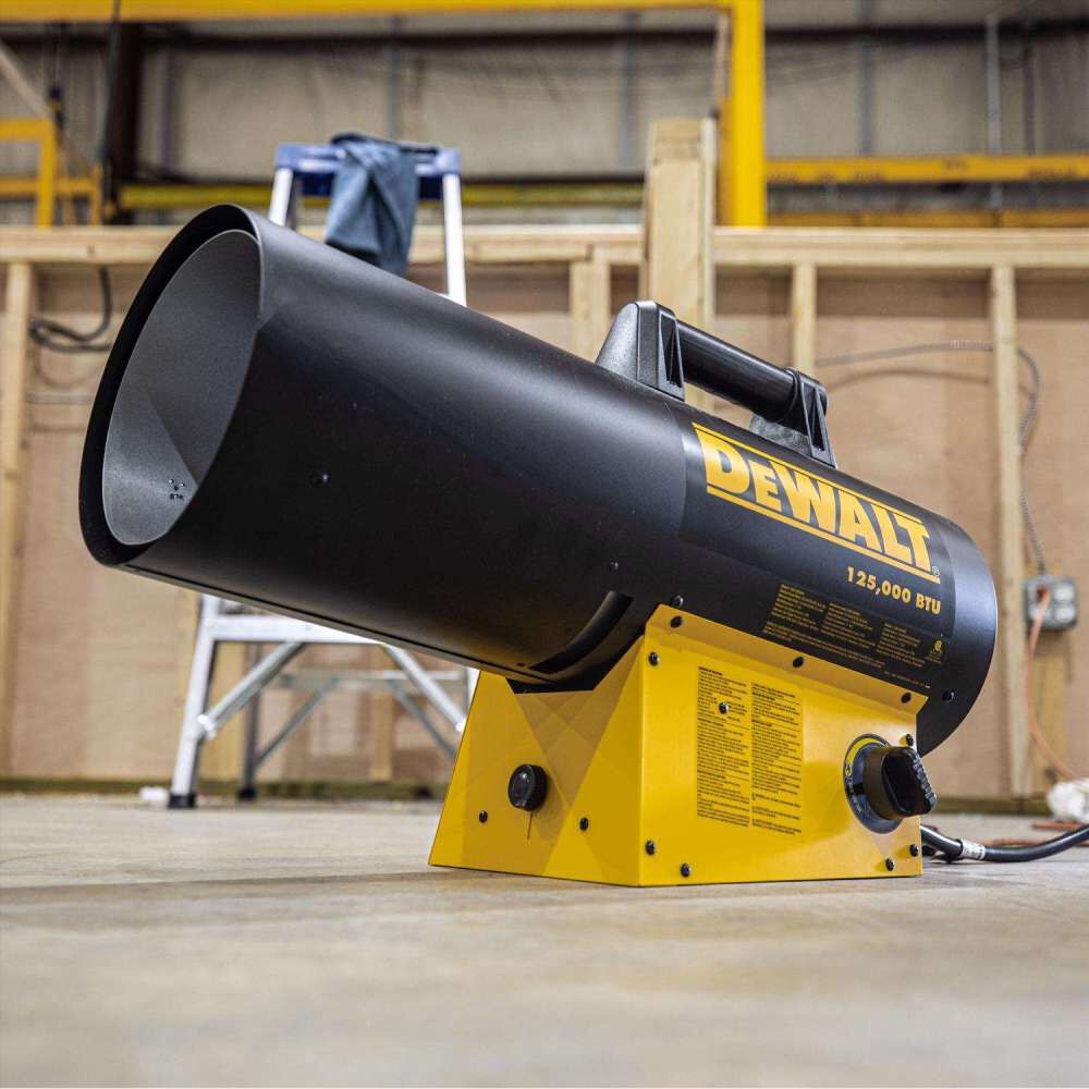 DEWALT 125000 BTU 3125 Sq Ft Area Forced Air Propane Portable Heater, large image number 2
