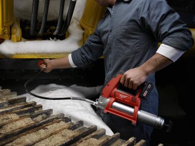 Milwaukee M12 Cordless Lithium-Ion Grease Gun (Bare Tool), large image number 5