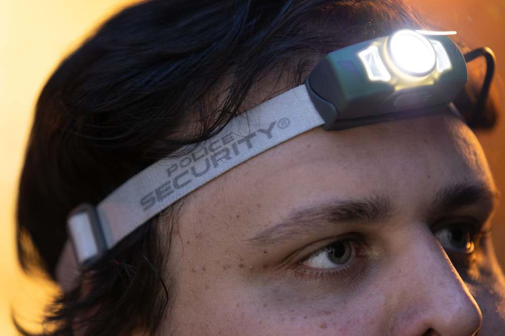 Police Security TWIN POWER 800 Lumens 3 AAA Alkaline Battery LED Headlamps, large image number 7
