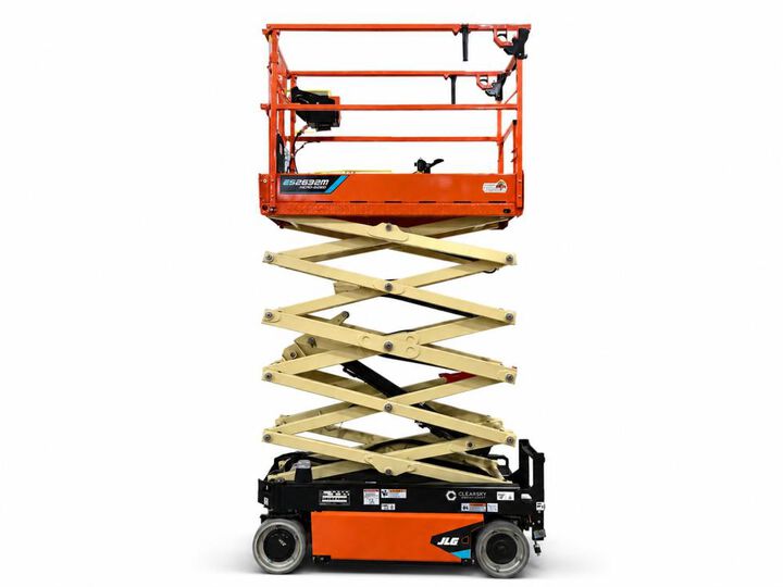 JLG 26 Ft Micro Electric Slab Scissor Lift, large image number 2