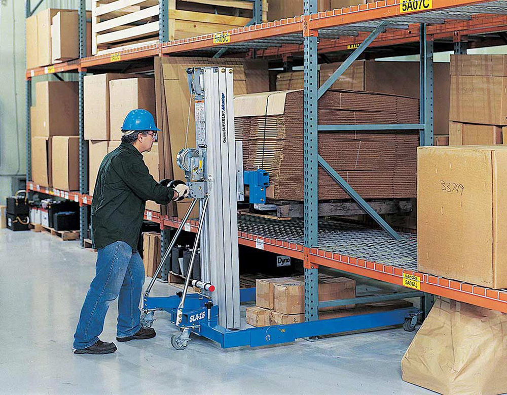 Genie 16 Ft. 4 In. Superlift Advantage Material Lift, large image number 3