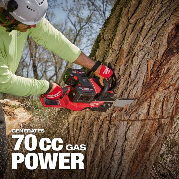 Milwaukee M18 FUEL 20 Inch Dual Battery Chainsaw Kit, large image number 6
