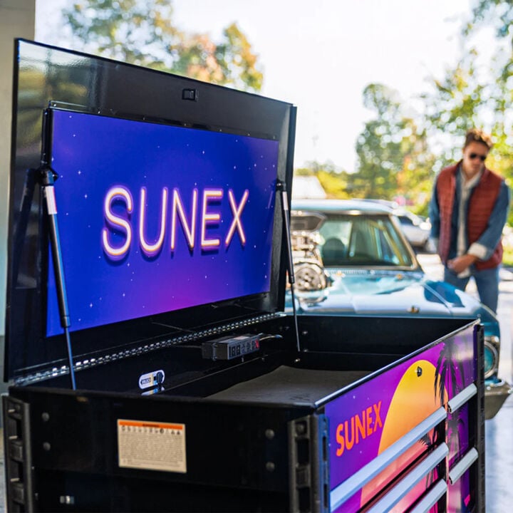 Sunex JUIC'D BOX 50 Inch 7 Drawer Powered Rolling Tool Cart with RETRO Design, large image number 8