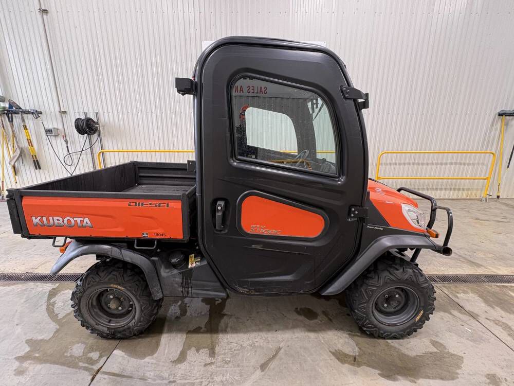 Kubota RTV-X1100CW-H 24.8HP Diesel Utility Vehicle Used 2017, large image number 4