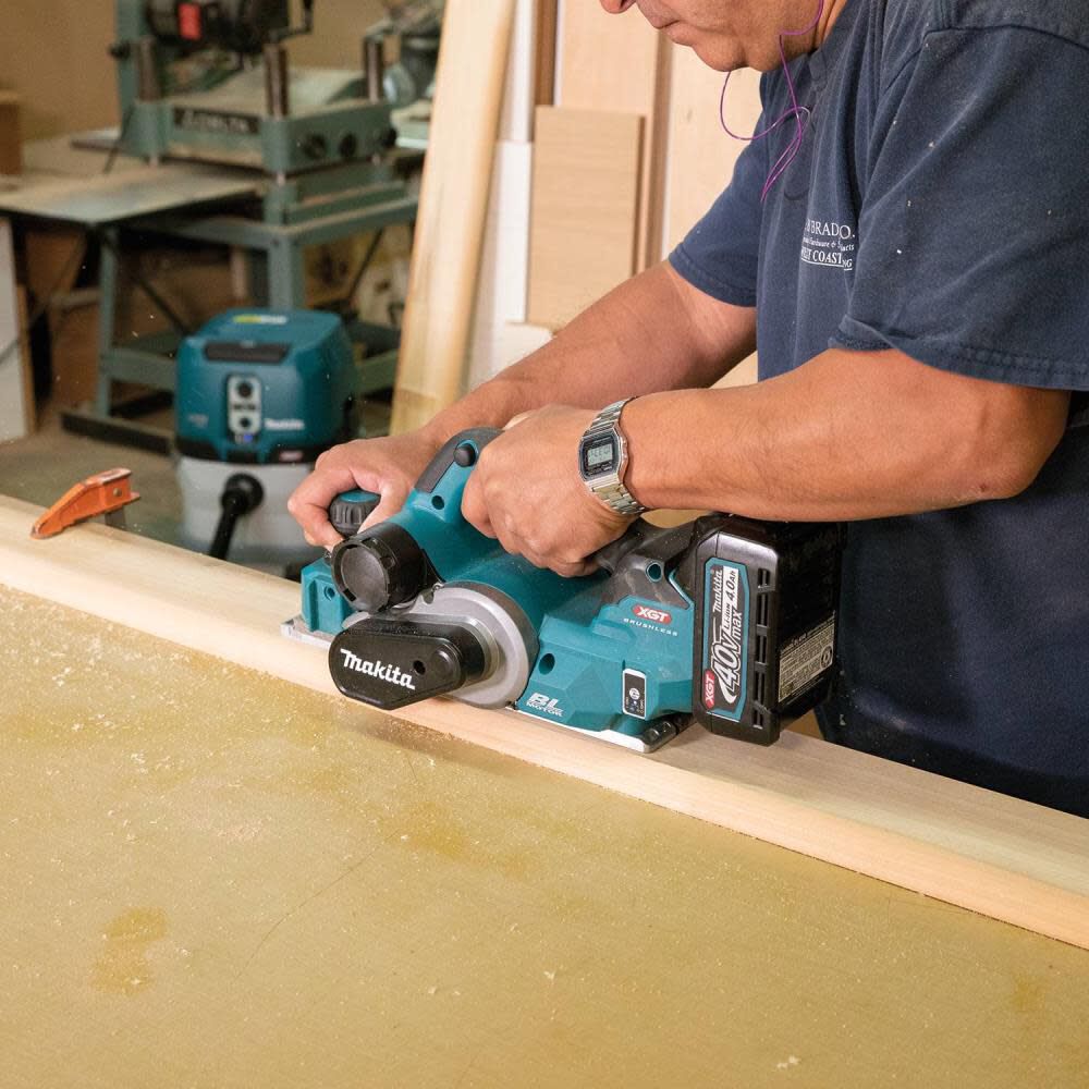 Makita cordless deals planer kit