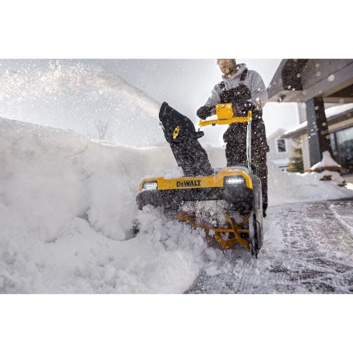 DEWALT FLEXVOLT 60V MAX* Cordless 21" Single-Stage Snow Blower (Bare Tool), large image number 10