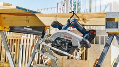 Bosch 18V 6 1/2in Circular Saw Blade Left Kit with 2 CORE18V 4Ah Compact Batteries, large image number 11