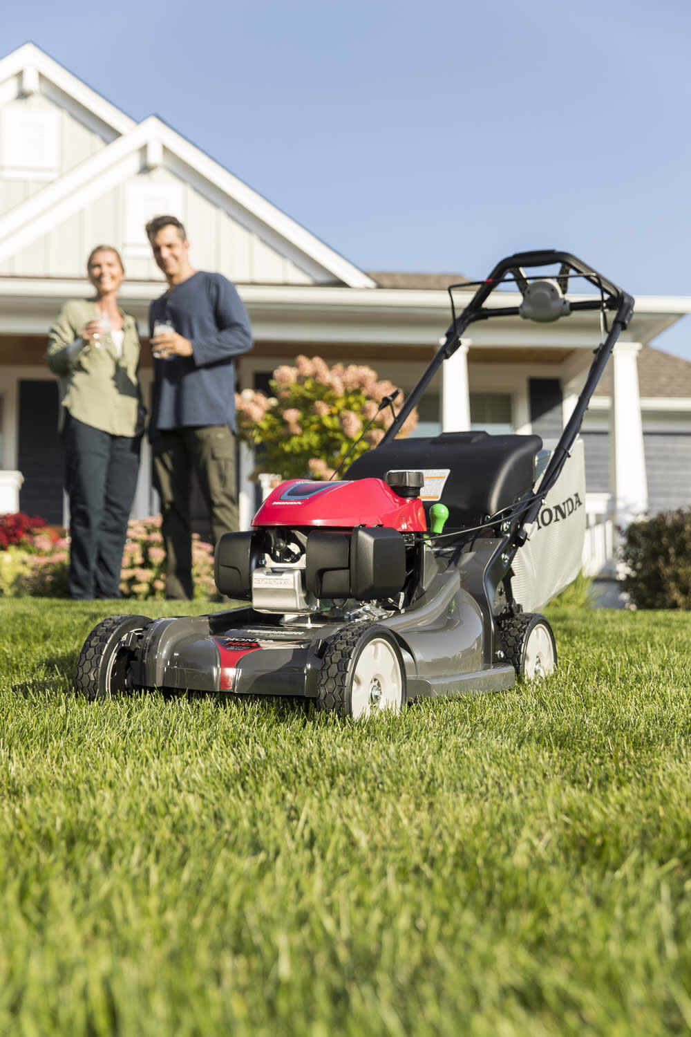 Honda 21 In. Nexite Deck Self Propelled 4in1 Versamow Lawn Mower with