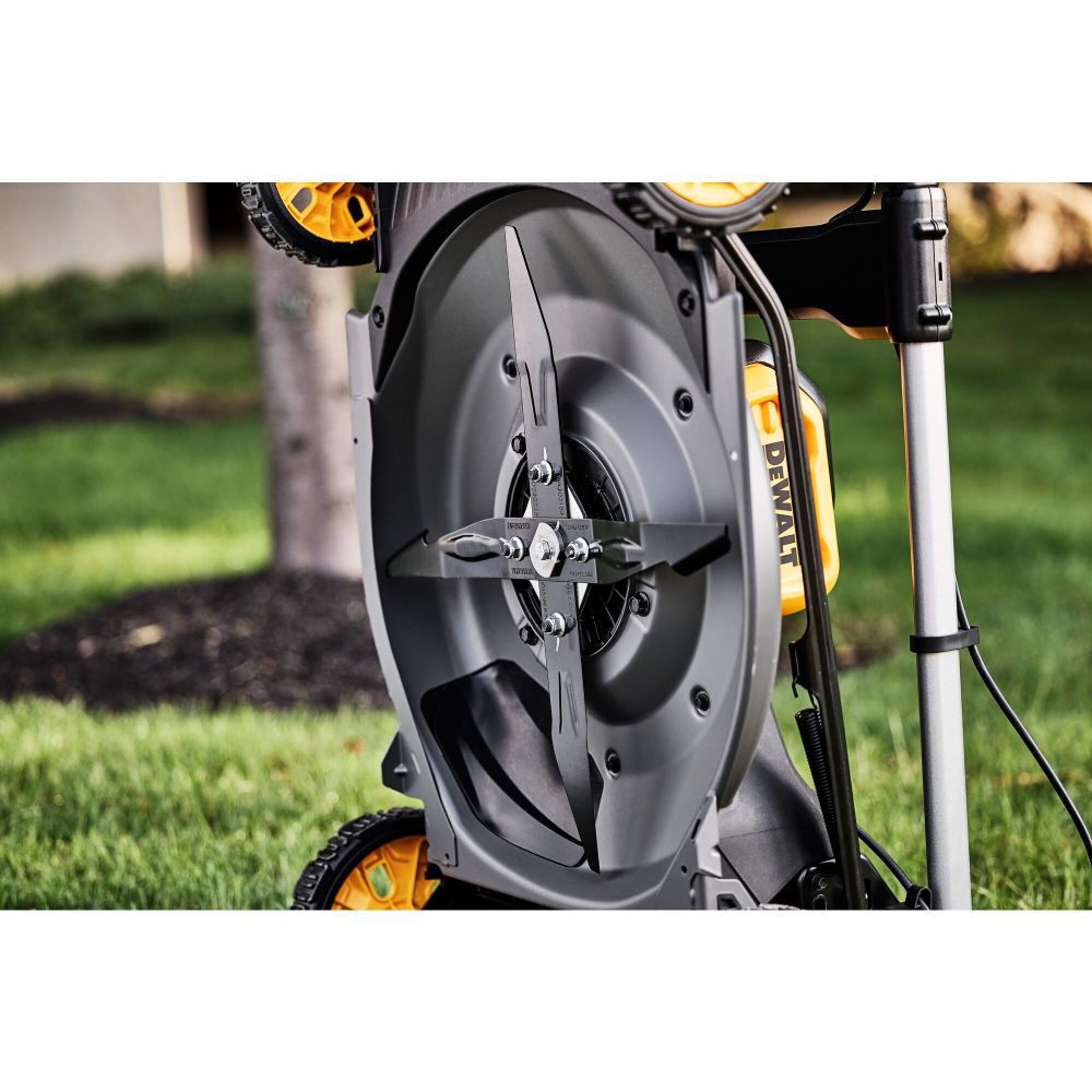 DEWALT 60V MAX Cordless RWD Self Propelled Mower Kit