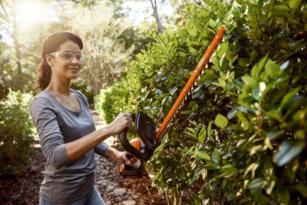 Worx 20v cordless hedge trimmer wg261 new arrivals