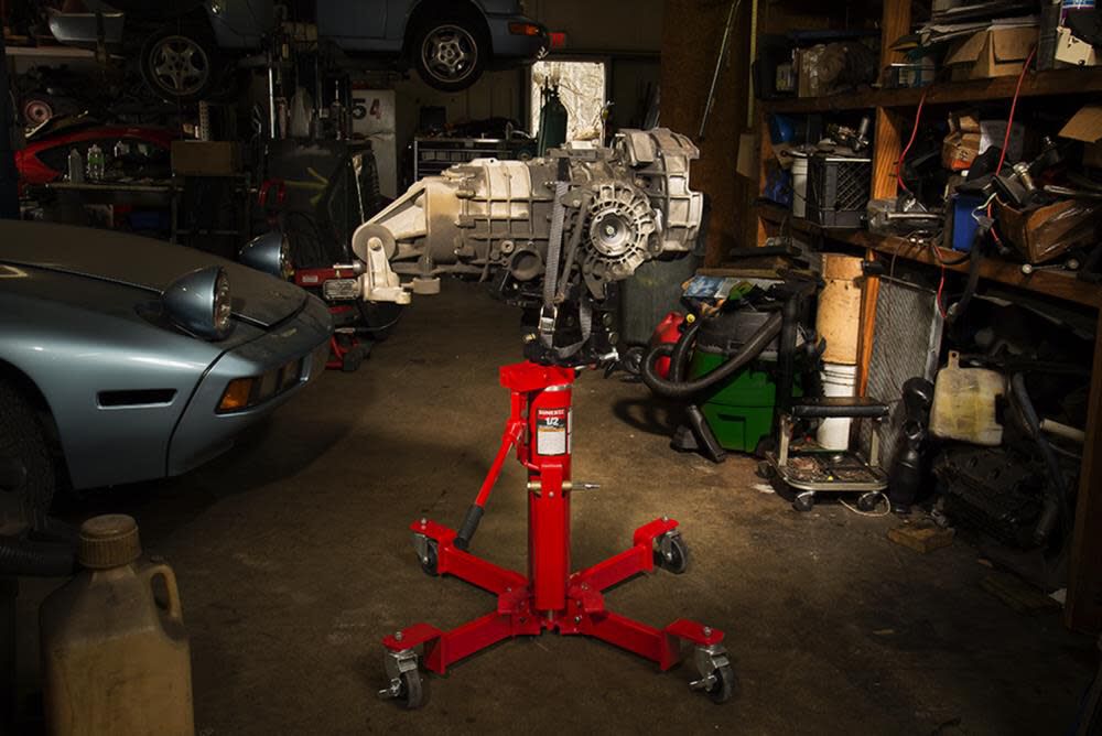 Sunex 1000 Lb. 1/2 Ton Air/Hydraulic Telescopic Transmission Jack 7796 ...