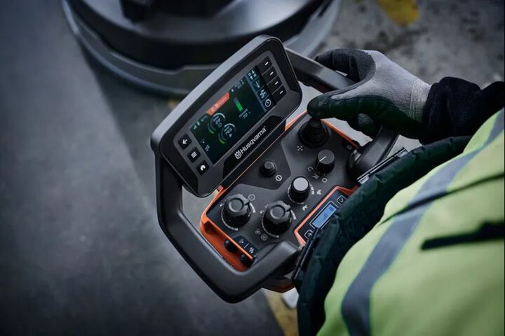 Husqvarna Construction PG 8 DR 480V Planetary Floor Grinder with Remote Control, large image number 8