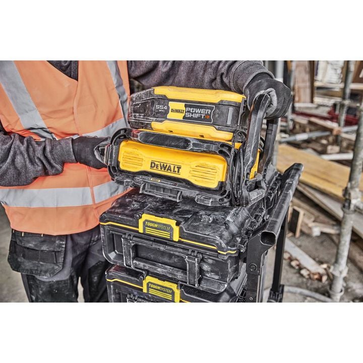 DEWALT POWERSHIFT 12 Amp, 550W Charger, large image number 7