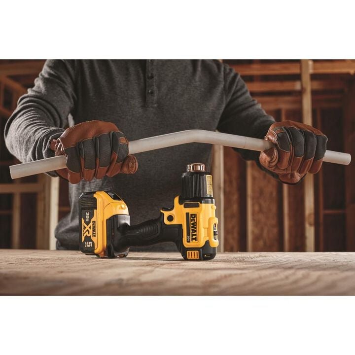 DEWALT 20V MAX Cordless Heat Gun Kit, large image number 3