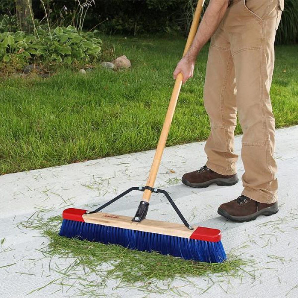 Harper Push Broom Outdoor Wet Dry 24in