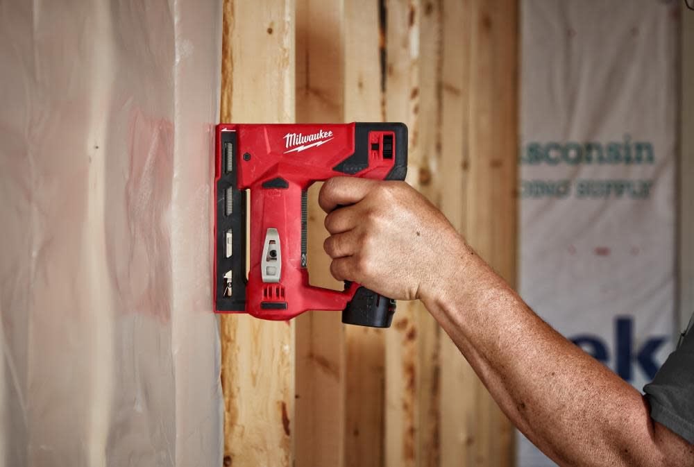 Milwaukee M12 3 8 In Crown Stapler Bare Tool 2447 20 - Image 13