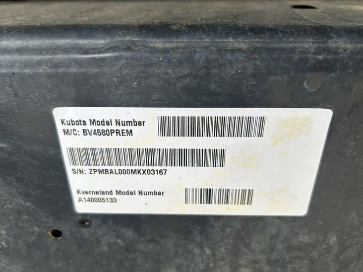 Kubota BV4580PREM-1000 5 Ft x 6 Ft Variable Chamber Baler - Used 2022, large image number 8