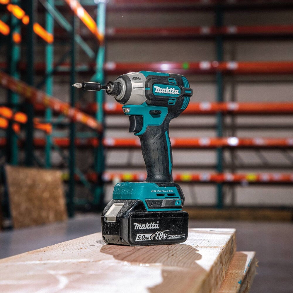 Makita Makita XDT21T 18V LXT Lithium-Ion Brushless Cordless Quick-Shift Mode 4-Speed Impact Driver Kit (5.0Ah), large image number 3