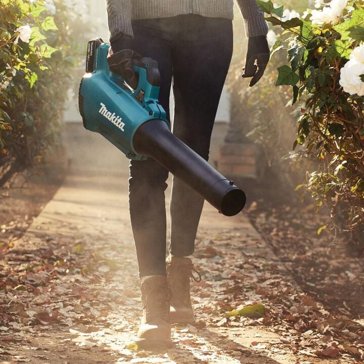 Makita 18V LXT Lithium-Ion Brushless Cordless Blower Kit (4.0Ah), large image number 15