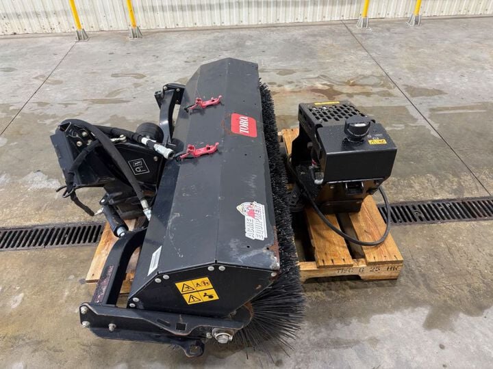 Toro 78596 55 Inch MultiForce Power Broom Used, large image number 5