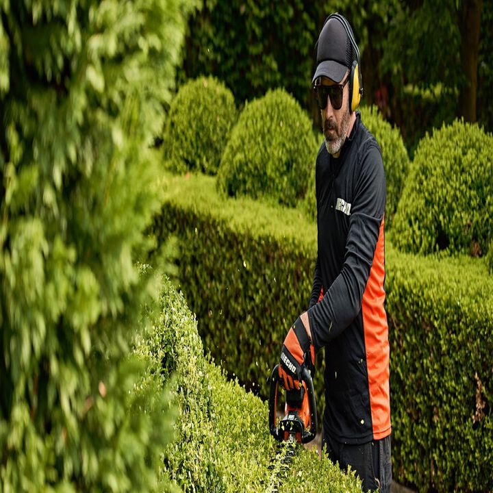 Echo eFORCE 22in Double Sided Blade Battery Powered Hedge Trimmer (Bare Tool), large image number 1