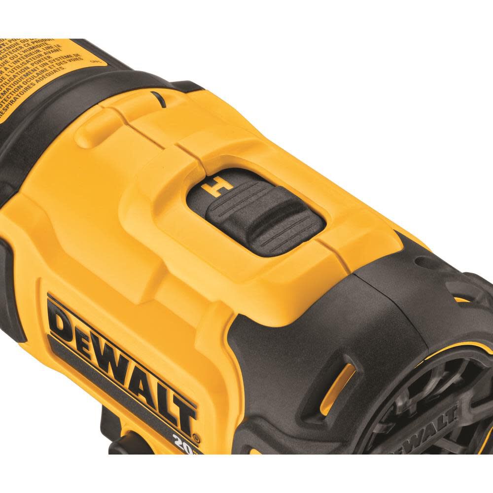 DEWALT 20V MAX Heat Gun with Compact 4Ah Battery Starter Kit