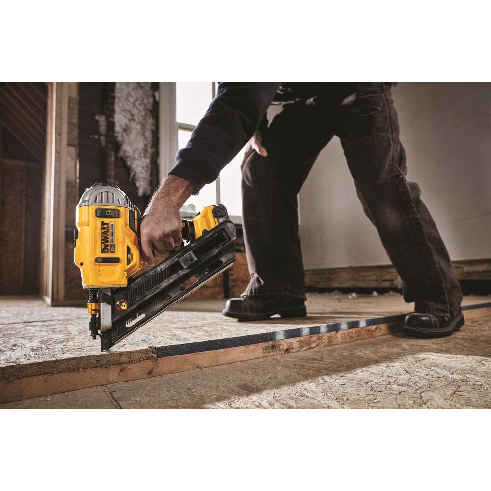 Dewalt dcn692b 20v max xr sales brushless dual speed framing nailer