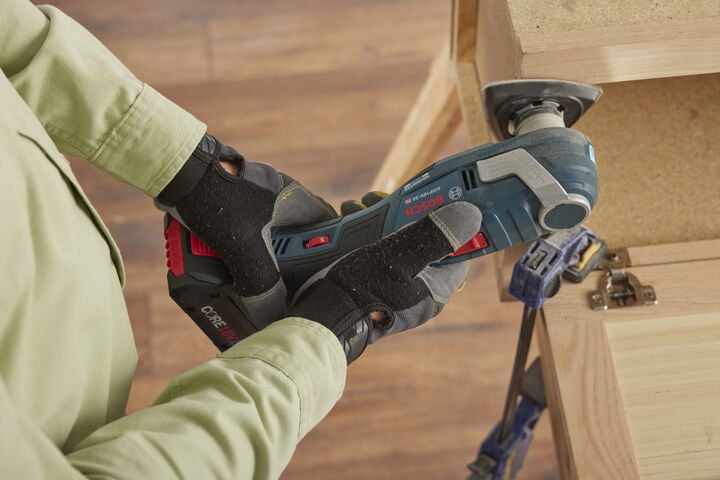 Bosch 18V Brushless StarlockPlus Oscillating Multi-Tool Kit with CORE18V 4 Ah Advanced Power Battery, large image number 8