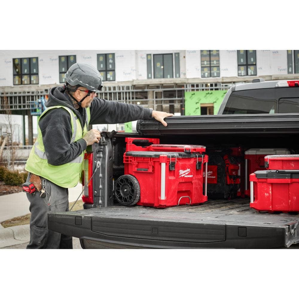 Milwaukee PACKOUT Rolling Tool Box with Low Profile Handle, large image number 4