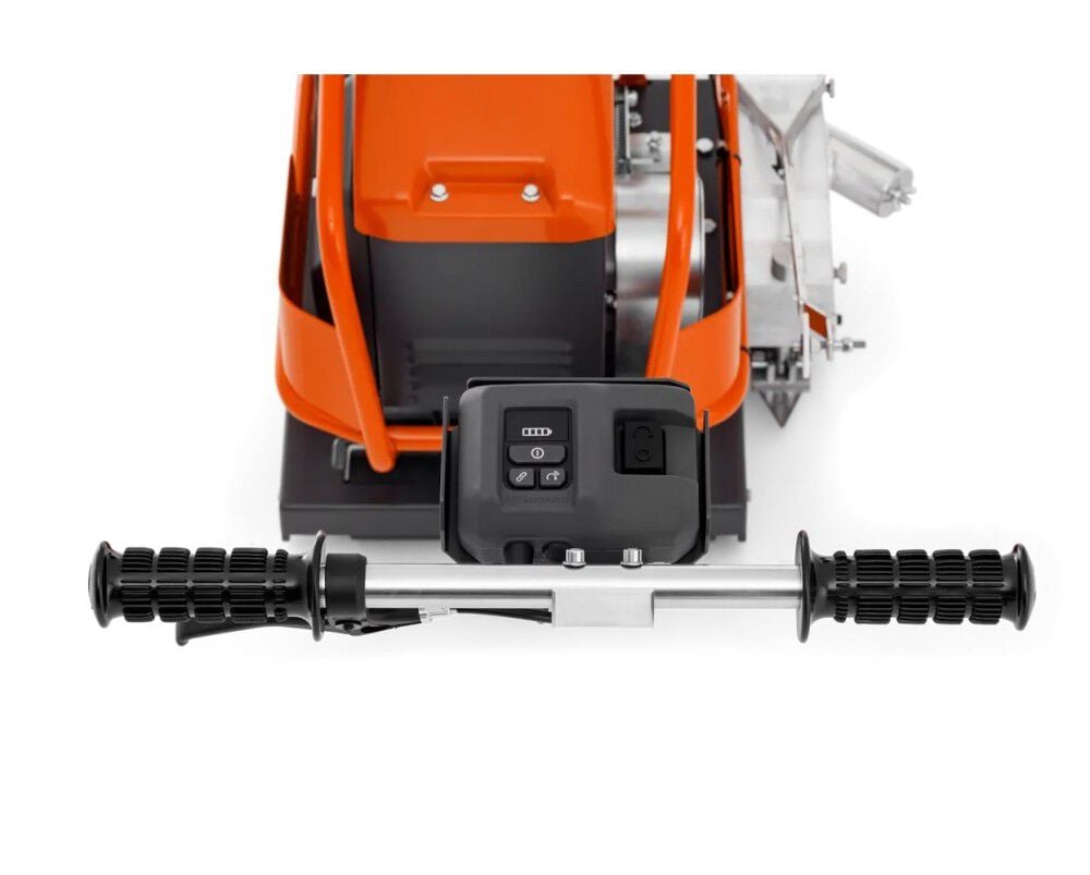 Husqvarna Construction Soff-Cut 150 PACE 6-1/2 Inch Battery Saw Body Only (Bare Tool) Reconditioned, large image number 3
