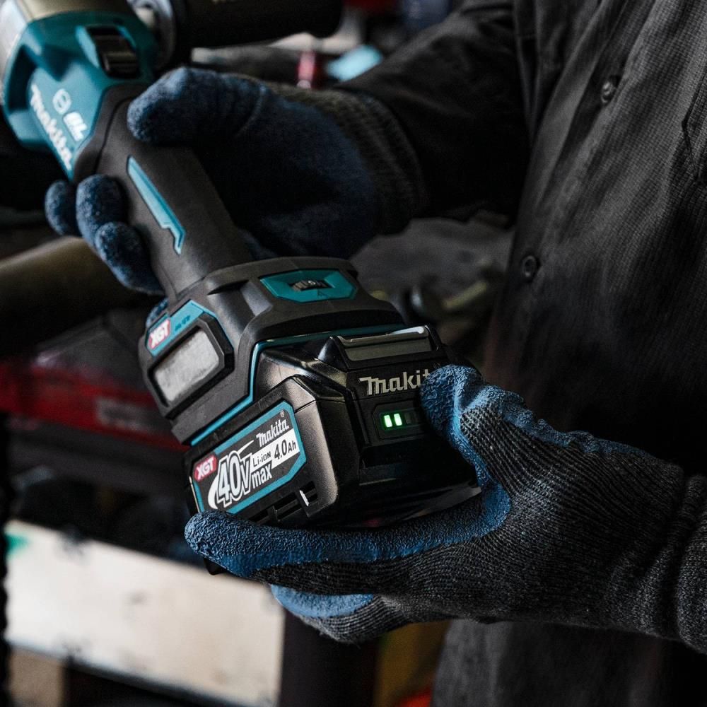 Makita 40V max XGT 4 1/2 / 5in Angle Grinder Kit, large image number 11