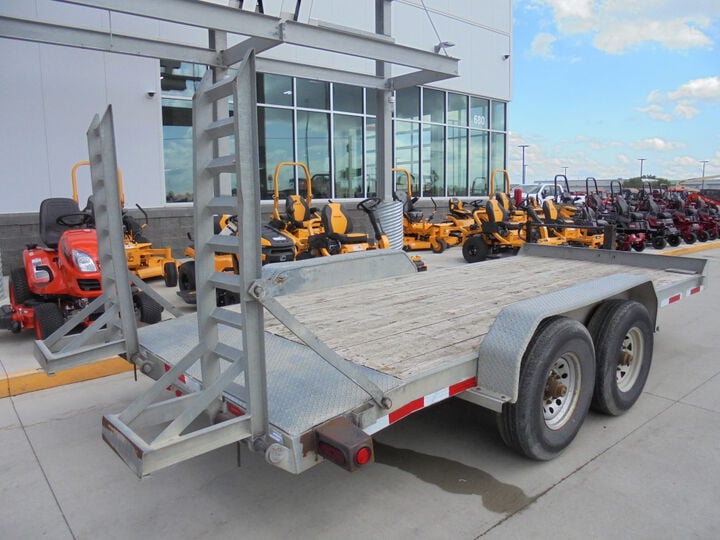 Diamond C 16 Ft Tandem Axle Equipment Trailer Used 2011, large image number 6