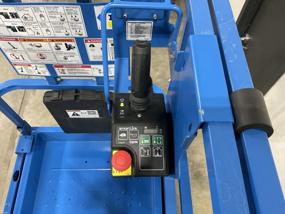 Genie 26 Feet Electric Slab Scissor Lift with E-Drive 500