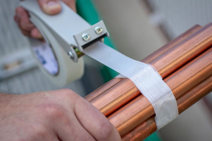 Shurtape GS 490 Economy Grade Fiberglass Reinforced Strapping Tape Clear 18mm x 55m-1 Roll, large image number 3