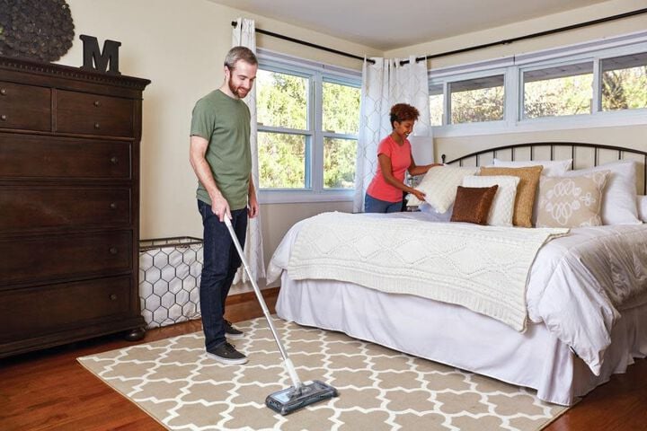 Black and Decker 30 Minute Runtime Lithium Powered Sweeper, large image number 17