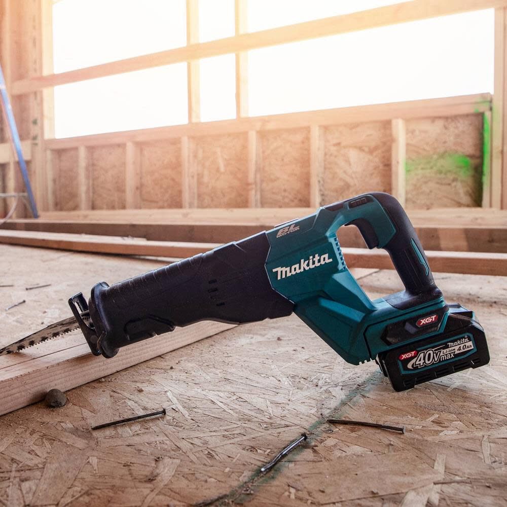 Makita XGT 40V max Reciprocating Saw Kit GRJ01M1 Acme Tools
